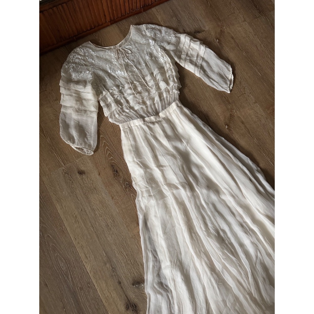 Vintage Style Ivory Lace Ruffle Maxi Dress Long Sleeve Size XXS/XS